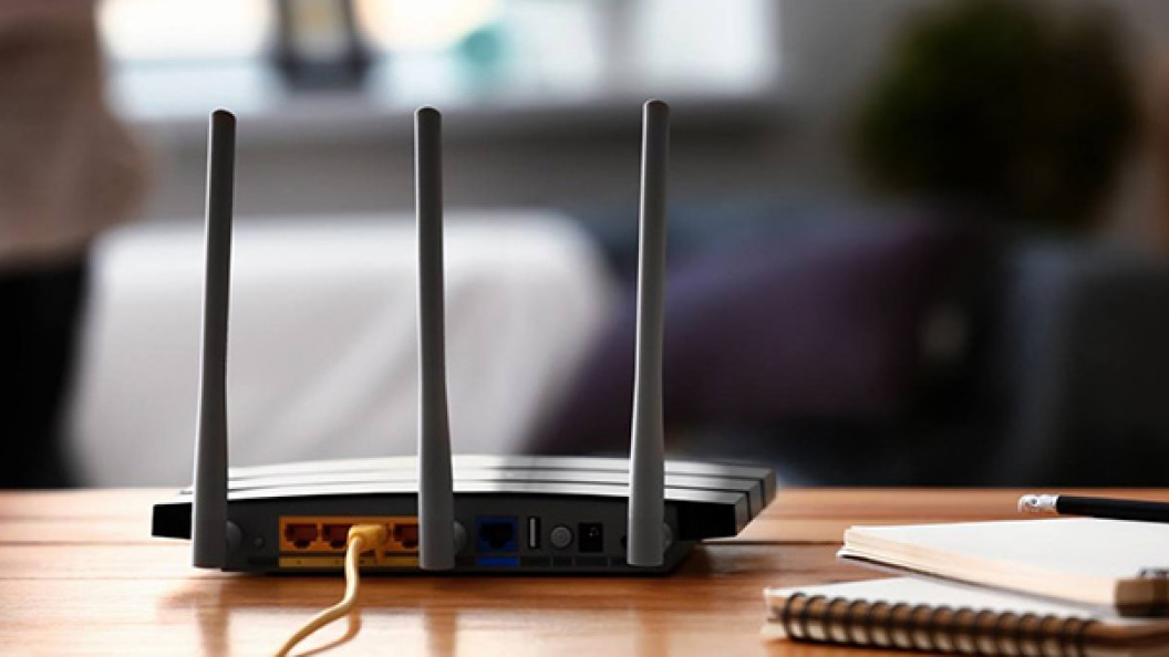 router-for-fiber-internet-hero-1157059312