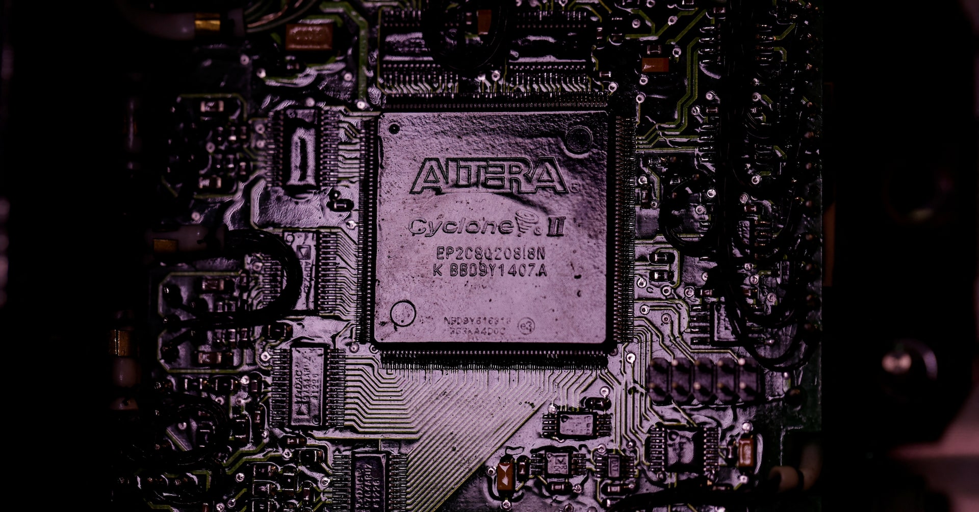 Altera returns to growth: AI robotics 20% 성장