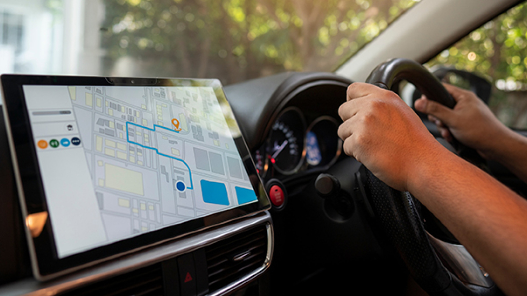 driving-with-gps-navigation