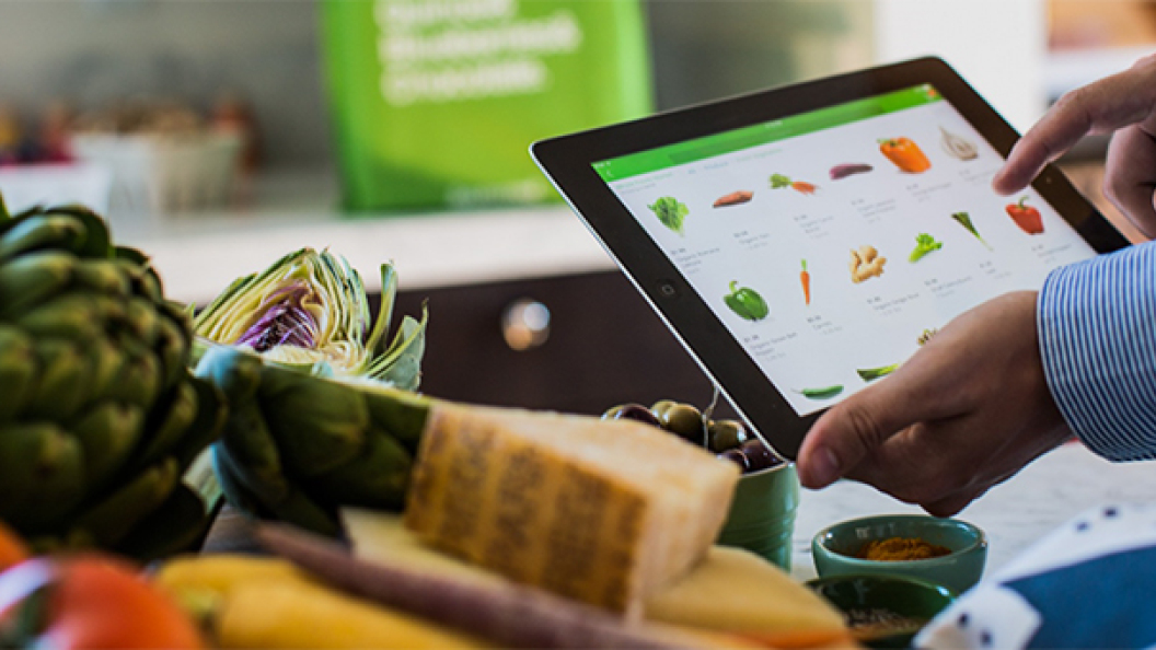 online_grocery_shopping_tablet_1