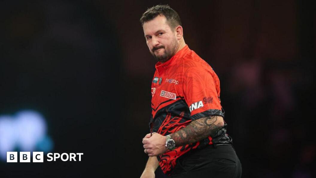 SEPE PDC World Darts Championship 2025 results Jonny Clayton beats