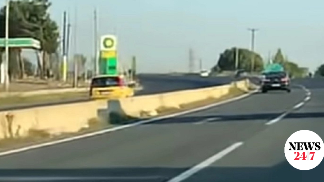 22620374