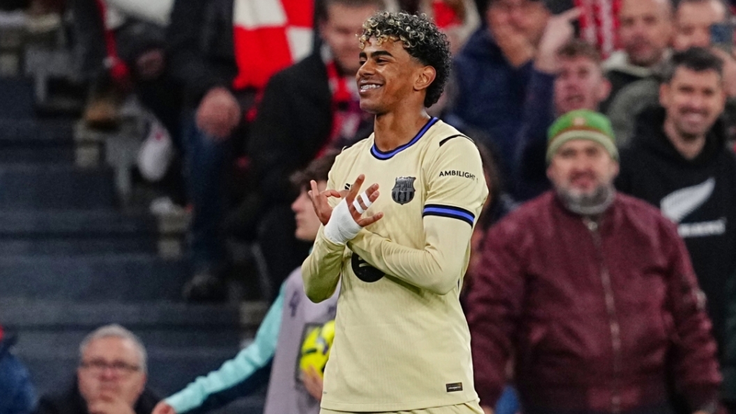 22699044