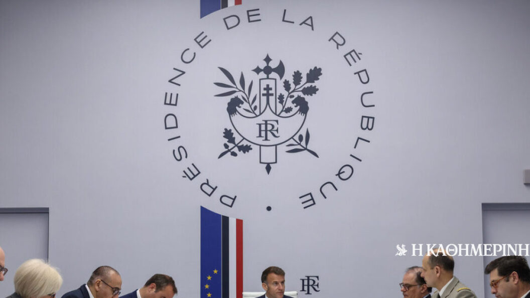 22731332