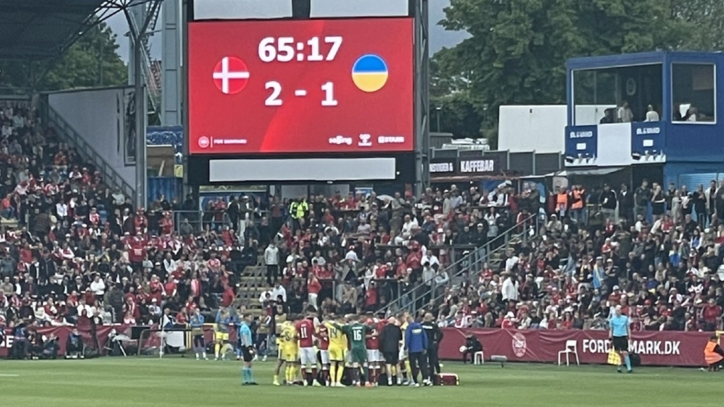22735110