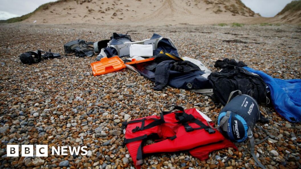 22771640