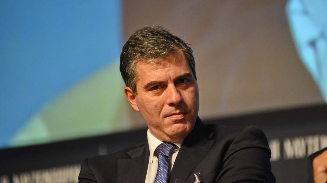 22779575