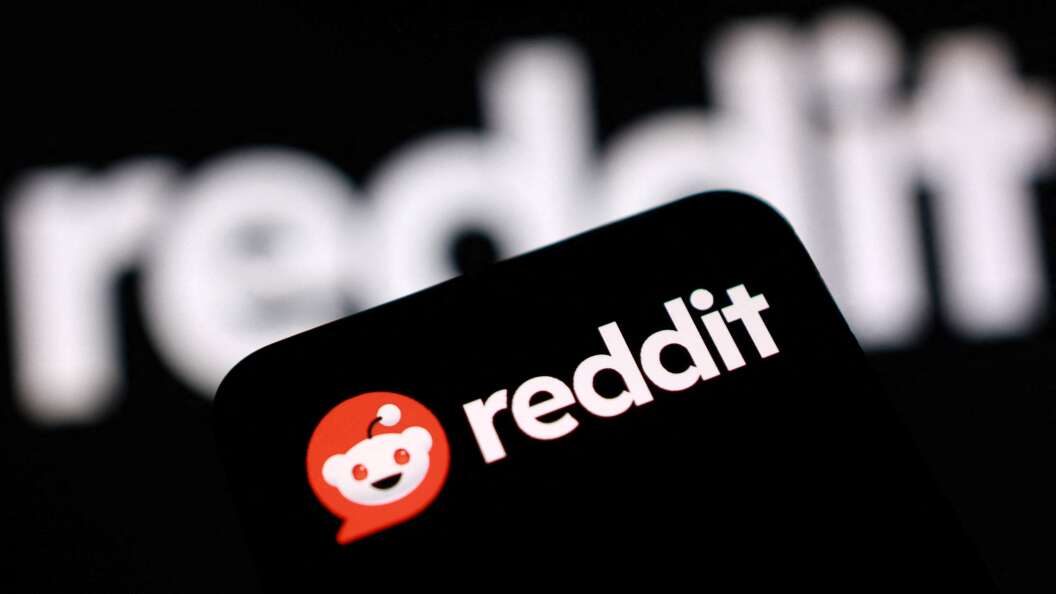 22792869