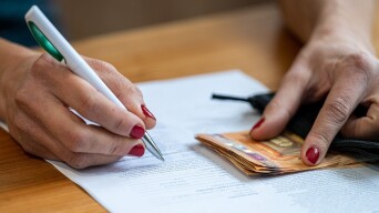 22721027