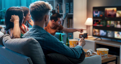 tv-people-watch-smart